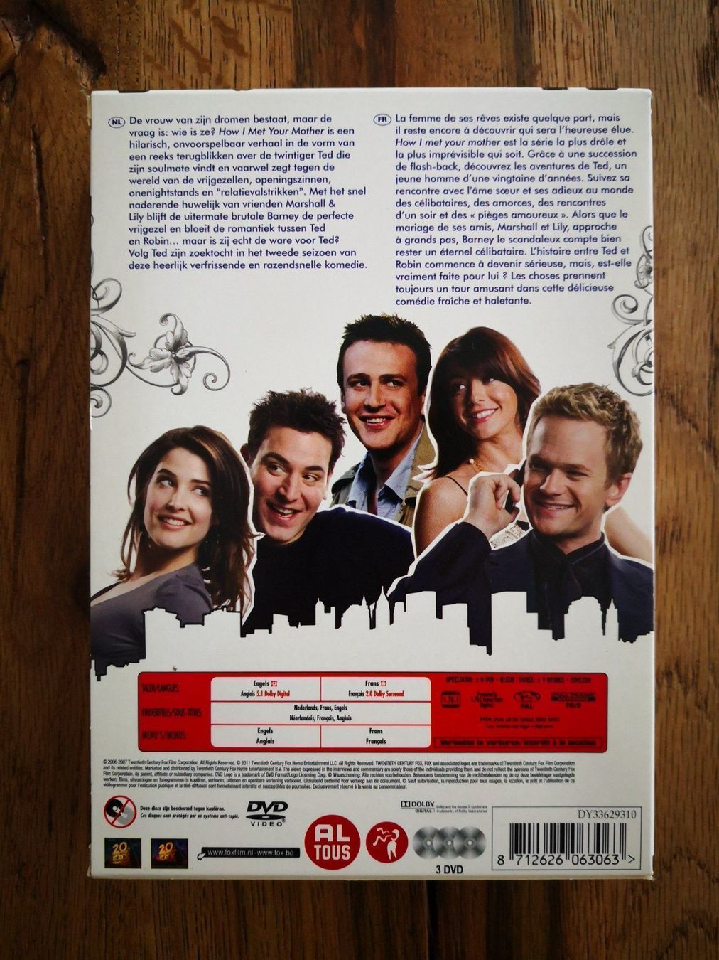 Tous les DVDs: How I Met Your Mother saison 2 Blu-Ray – D'occasion à Engollon par Winters91 1