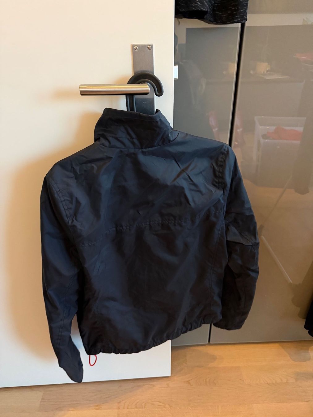 Giacche: Holister Herren Regenjacke Grösse S – Usato da Pratteln venduto da sponiin 1