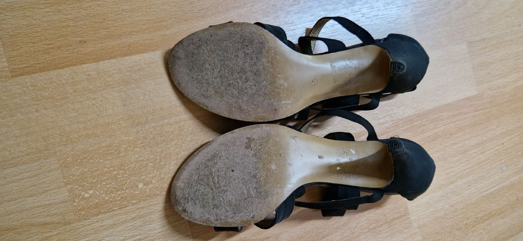 Kaiser Scarpe da donna: Peter Kaiser Damenschuh, schwarz, Gr. 5, Absatz ca. 6cm – Usato da Gasel venduto da sale65 3