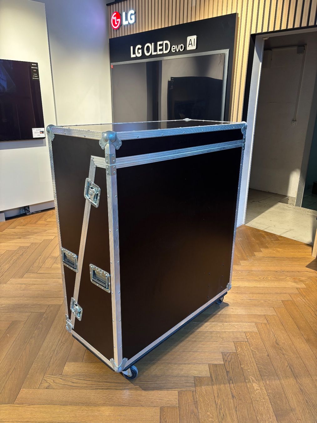 Caisses de transport: Flight-cases robustes sur mesure avec mousse! box transport – D'occasion à Sion par Bang-OlufsenSion