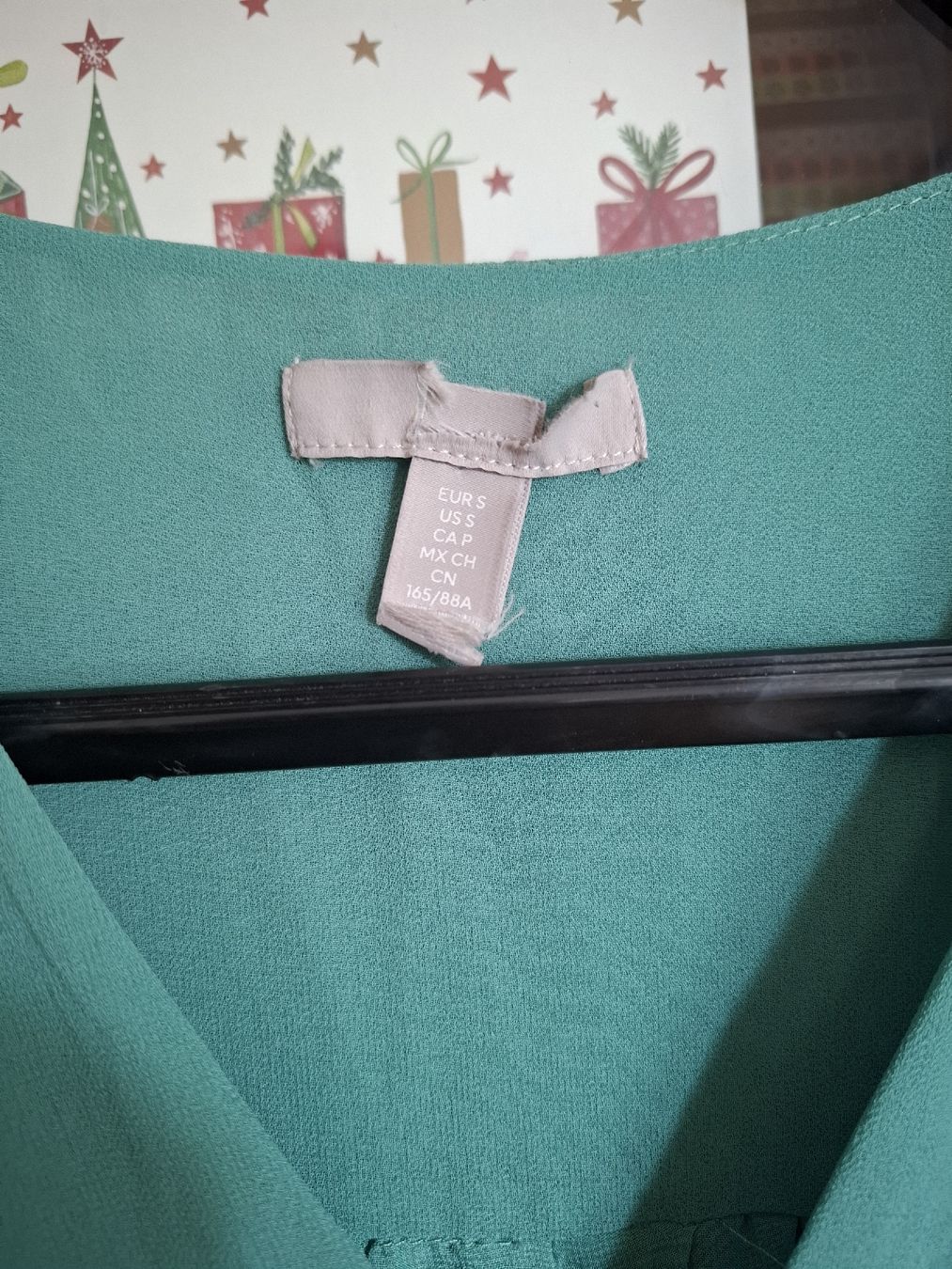 H&M Kleider: Robe verte taille M – Gebraucht aus La Tour-de-Peilz von Marin_nette 2