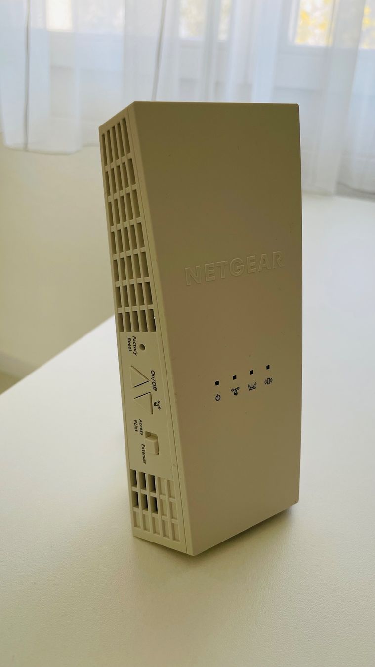 Netgear Modem & Router: Router Extender – Usato da Sennhof venduto da fritzkein