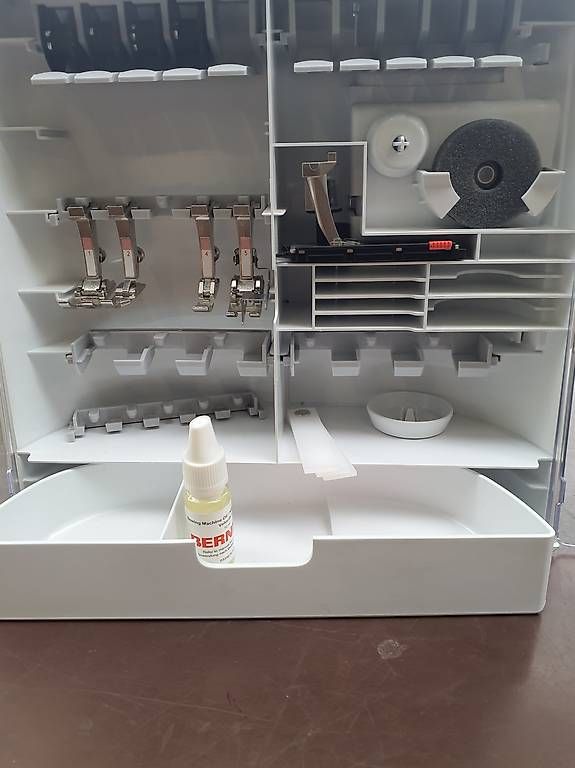 Bernina Nähmaschinen: Bernina Nähmaschine B 485 – Gebraucht aus Schlieren von walterstahl 1