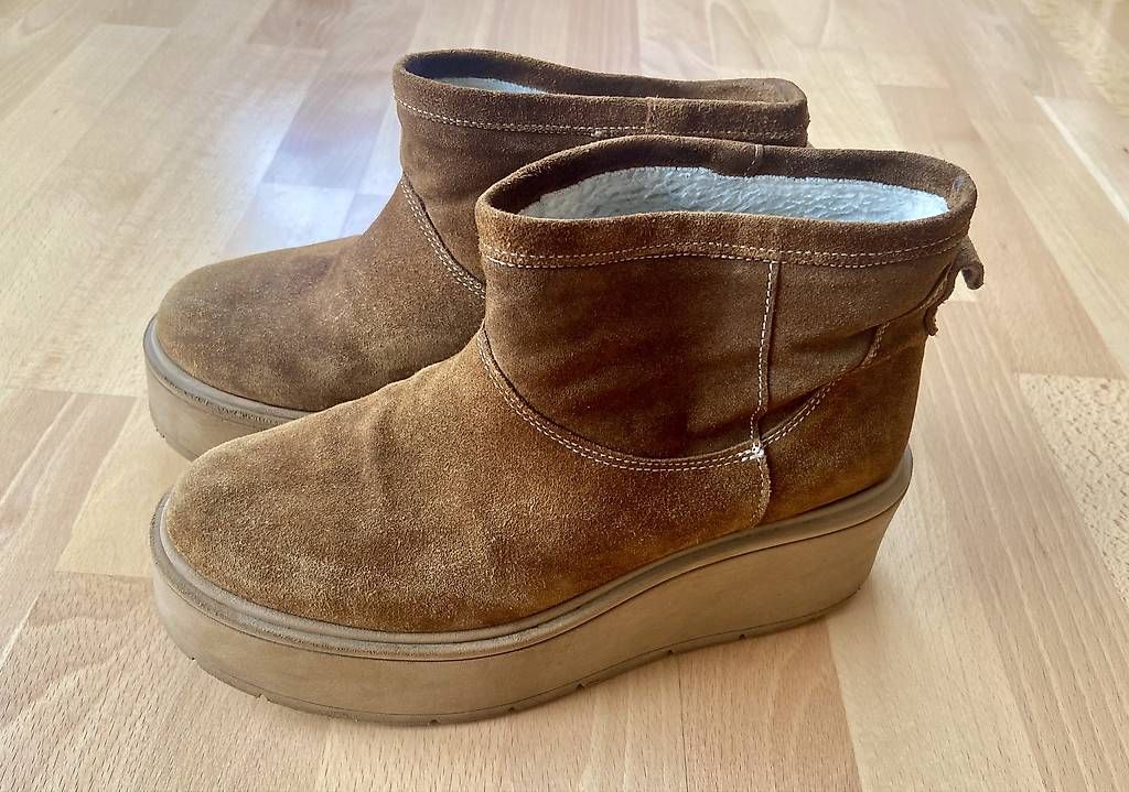 Damenschuhe: Leder Plateau Boots Grösse 40 – Gebraucht aus Mollis von sch_7b5z 2