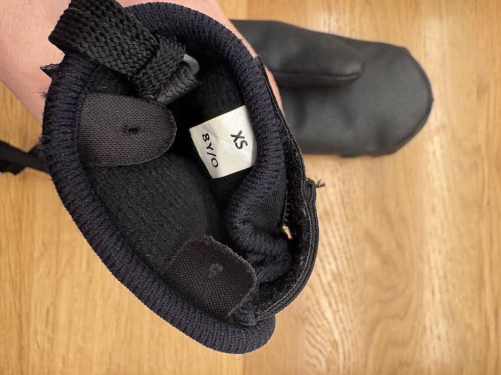 Gants: Neu! Hally Hansen Kinderhandschuhe – D'occasion à Oetwil am See par Aldox108 2