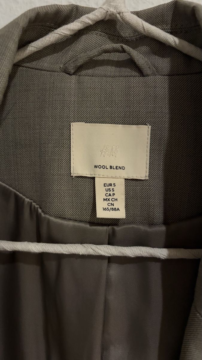 H&M Giacche: H&M Trend Woolblend Blazer – Usato da Zürich venduto da jparts 2