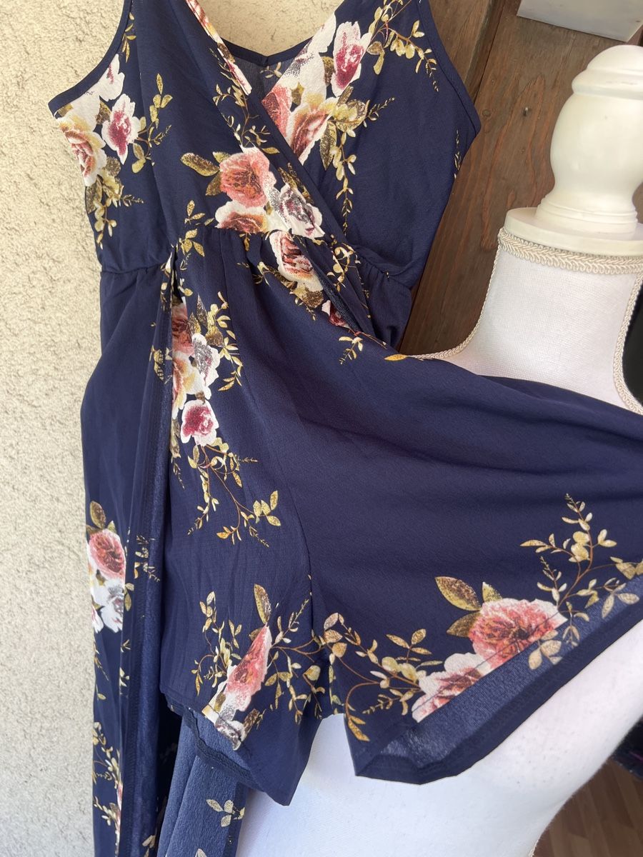 Jumpsuits: Sommerlicher Jumpsuit , Grösse M – D'occasion à Linden par Annelie12 5