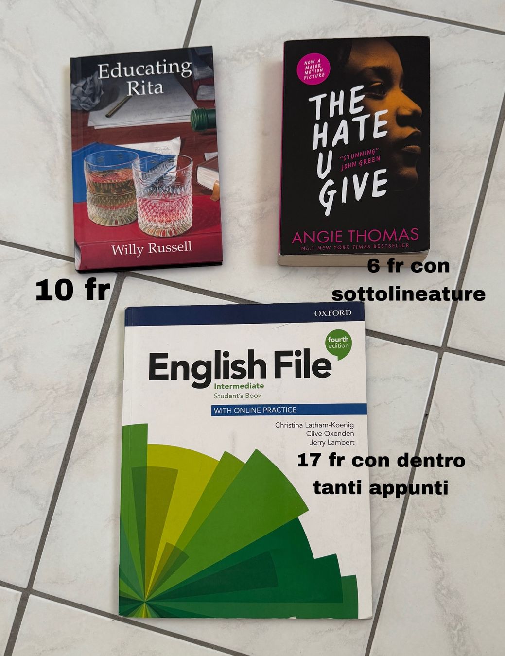 Libri: Libri di inglese – Usato da Carabbia venduto da Lara_Re