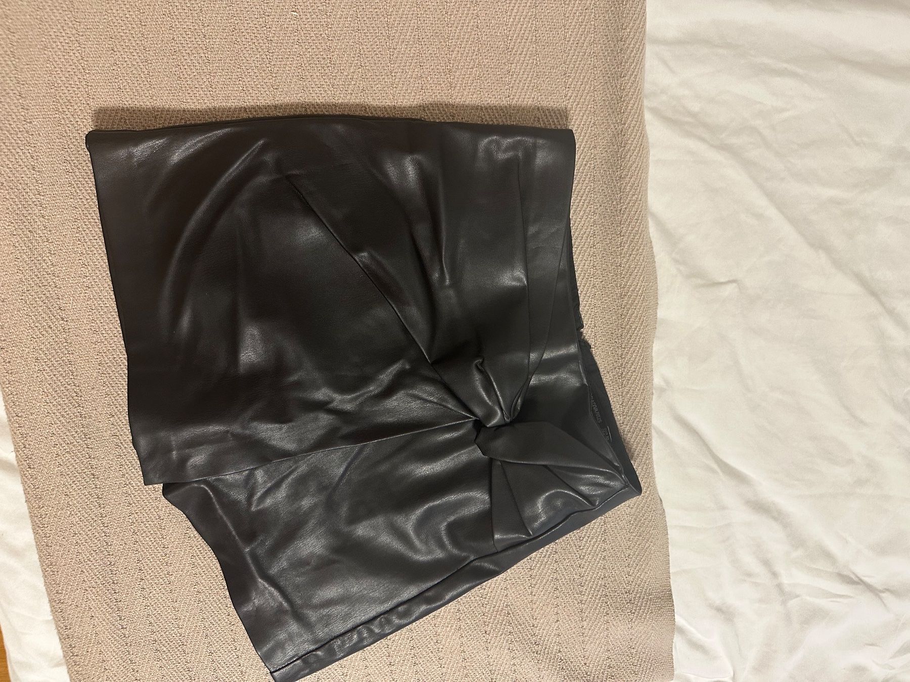 Stradivarius Gonne: Hosenrock Stradivarius NEU gr 32 – Nuovo e nell'imballaggio originale da Zürich venduto da fa282