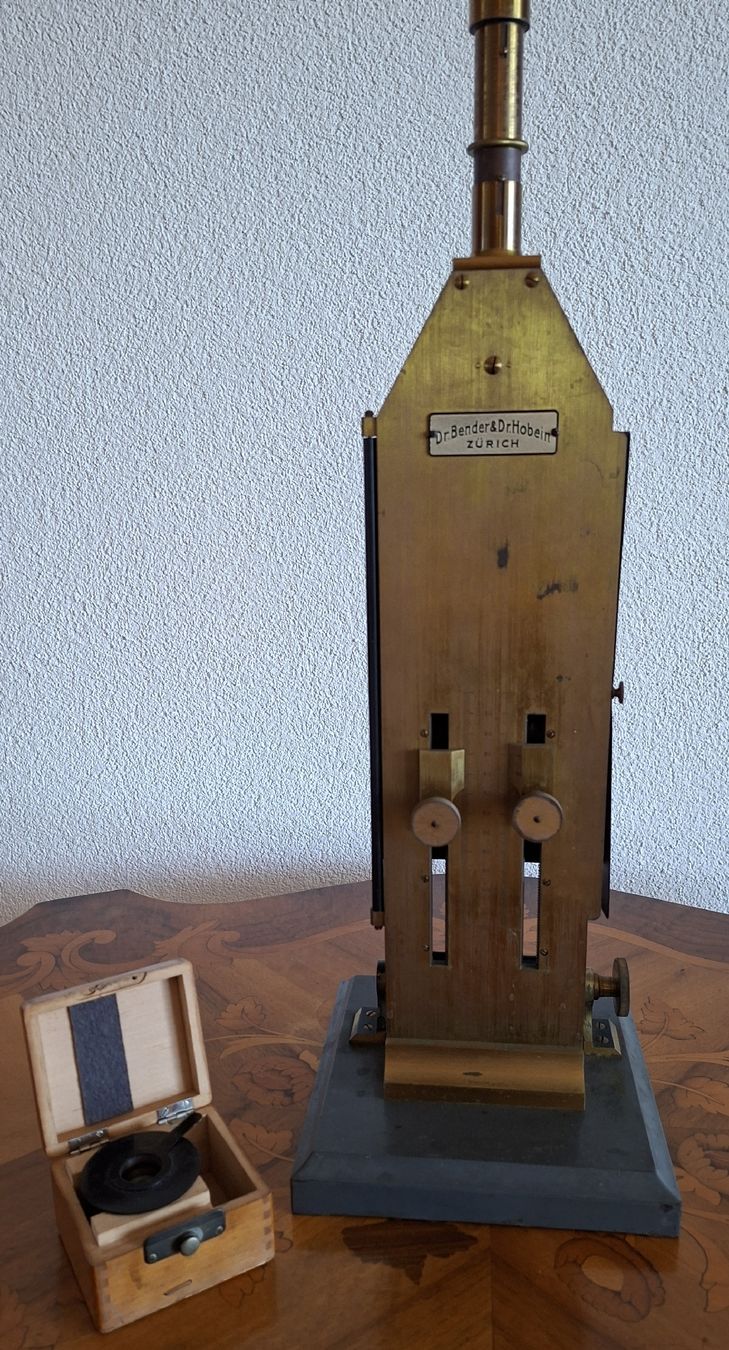 Microscopi: Antikes optisches Colorimeter – Usato da Pfäffikon ZH venduto da enderby01 1
