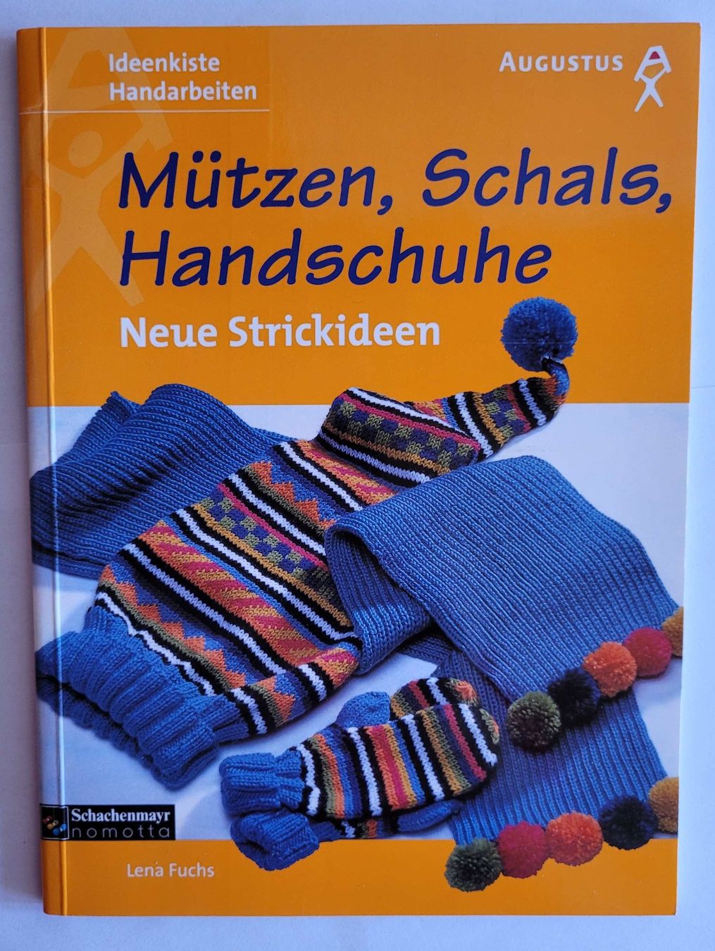 Libri: Mützen, Schals, Handschuhe - neue Strickideen – Usato da Zignau venduto da farbun