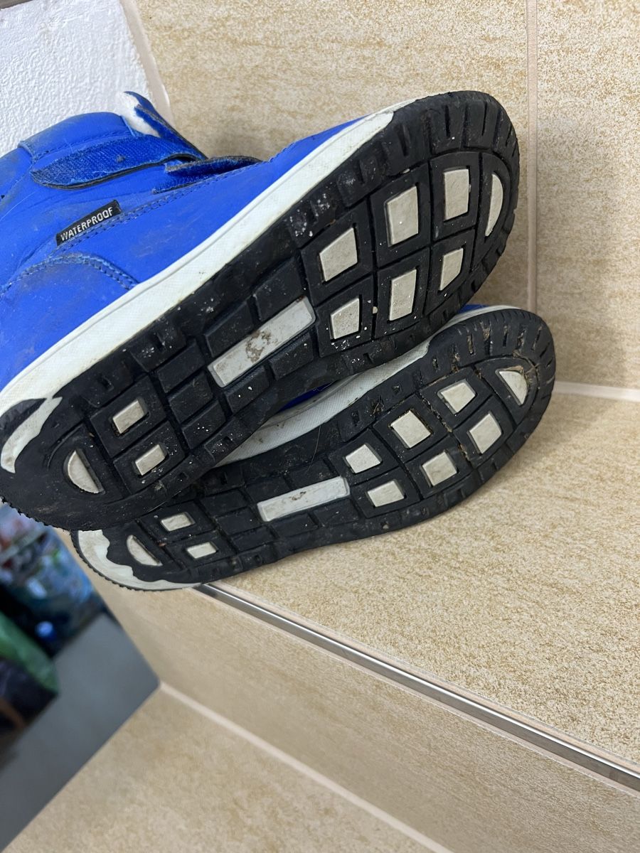 Scarpe per ragazzi: Winterstiefel – Usato da Würenlos venduto da Donas1991 6