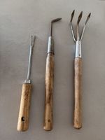 Gartengeräte Set alt Holzgriff Metall Rost Zustand