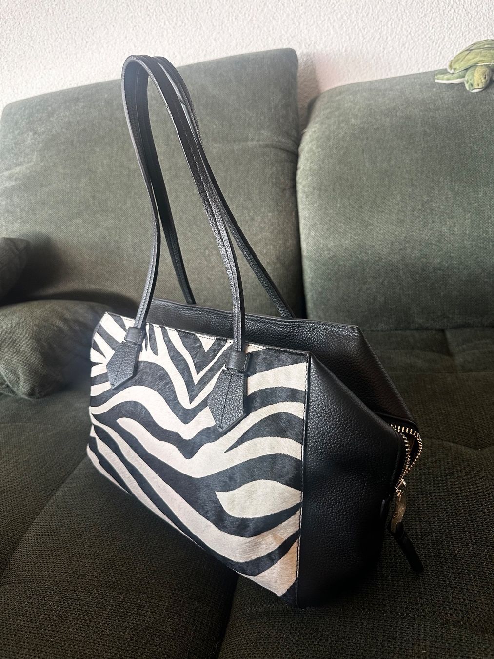 Karen Millen Borse da donna: Zebra print leather bag – Nuovo e nell'imballaggio originale da Herrliberg venduto da Karina351 6