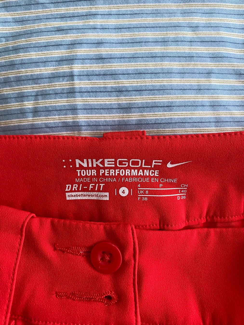 Nike Gonne: Golfjupe von Nike, 36 – Nuovo (secondo la descrizione) da Freienbach venduto da sala8807 4