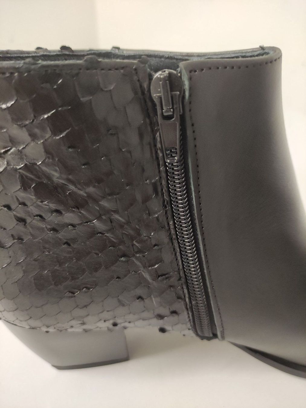 Damenschuhe: NEW Ankle boots black leather, 40 – Neu (gemäss Beschreibung) aus Sursee von Re.joy 5