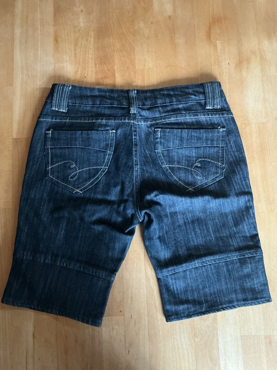 Jeans: Coole Jeans Shorts/Bermudas, Grösse L – Usato da Belp venduto da embudu20 2