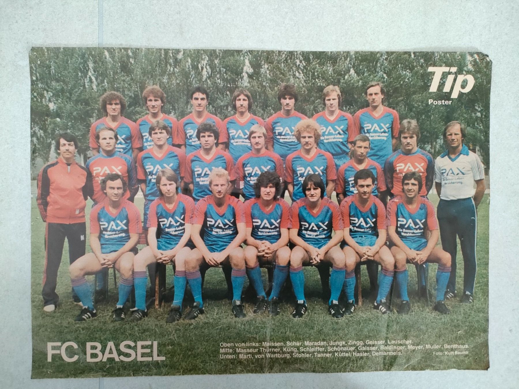 Libri: FC Basel Poster und ein Buch – Usato da Aarburg venduto da Frys 6