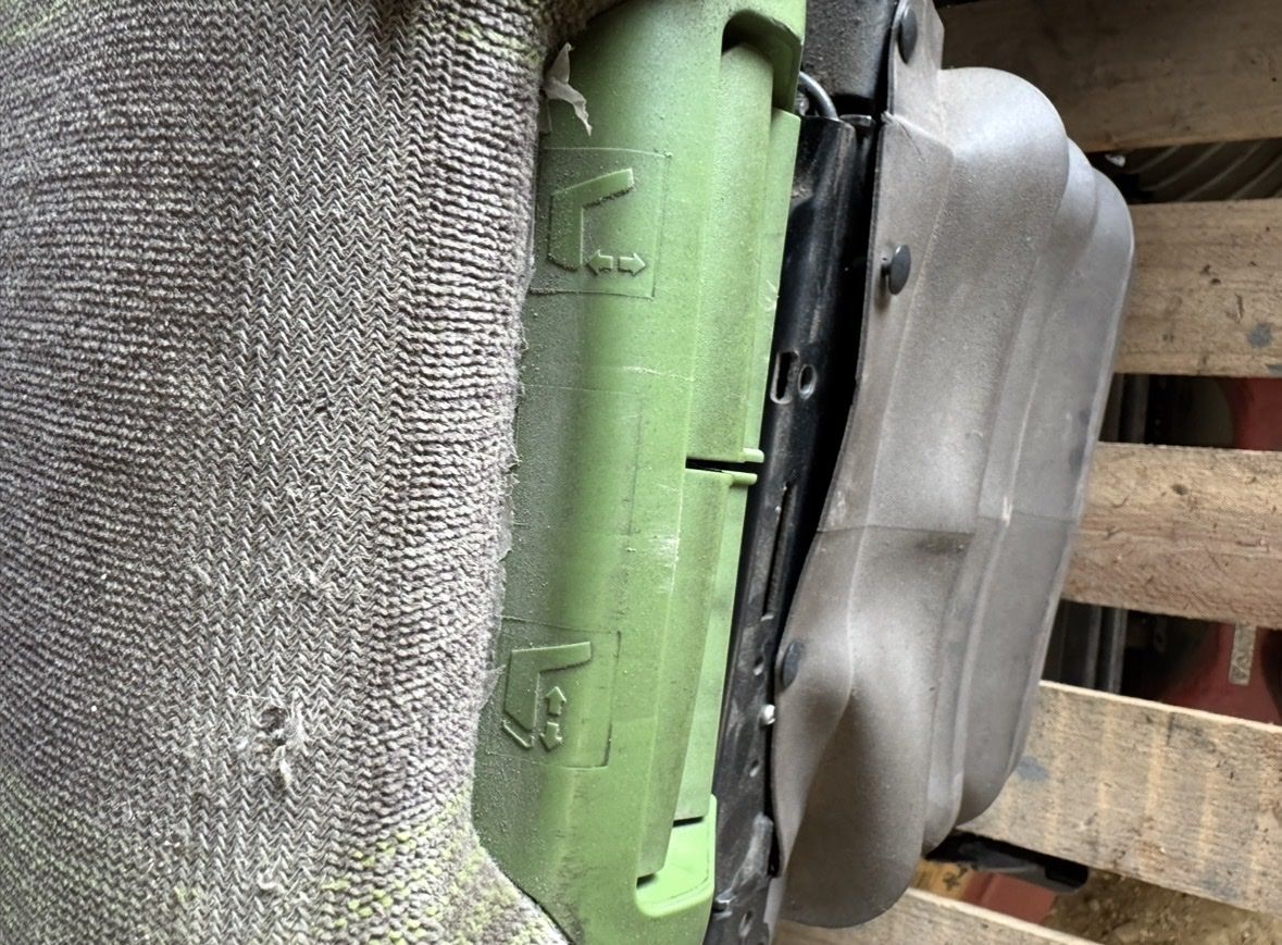 John Deere Tracteurs: John Deere Grammer Sitz Original  – D'occasion à Mülchi par BP_178 5
