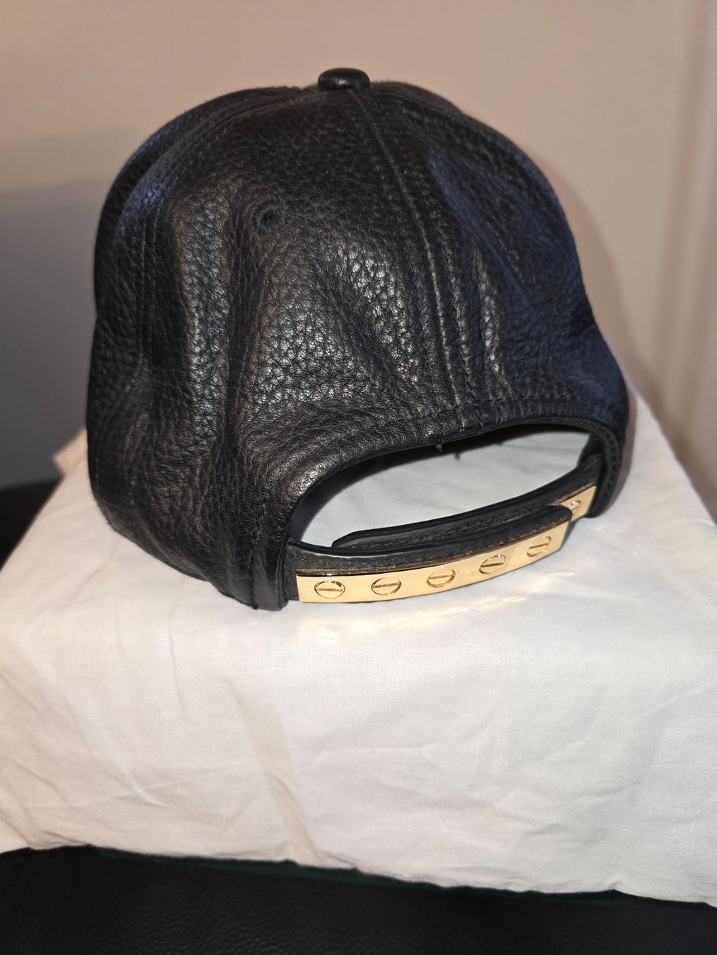Copricapi, berretti & cappellini: Buscemi leather baseball cap – Nuovo (secondo la descrizione) da Grenchen venduto da Lucifero17 1