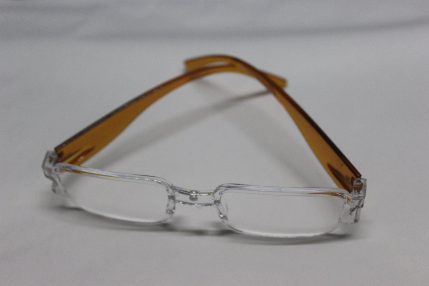 Occhiali & Lenti: Dioptrien Lesebrille mit großen Gläsern +200 +2.0 – Nuovo (secondo la descrizione) da Kirchdorf AG venduto da Restposten110