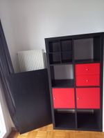 Etagère noire avec 4 éléments amovibles et interchangeables