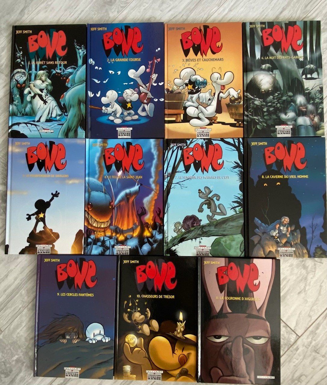 Fumetti: Bone - 11 albums + 2 hors série – Nuovo (secondo la descrizione) da Geneveys-Coffrane venduto da Momoali