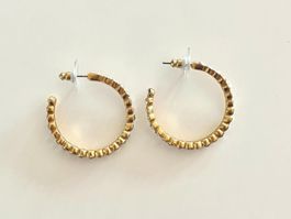 GOLDENE CREOLEN MIT ZIRKONEN