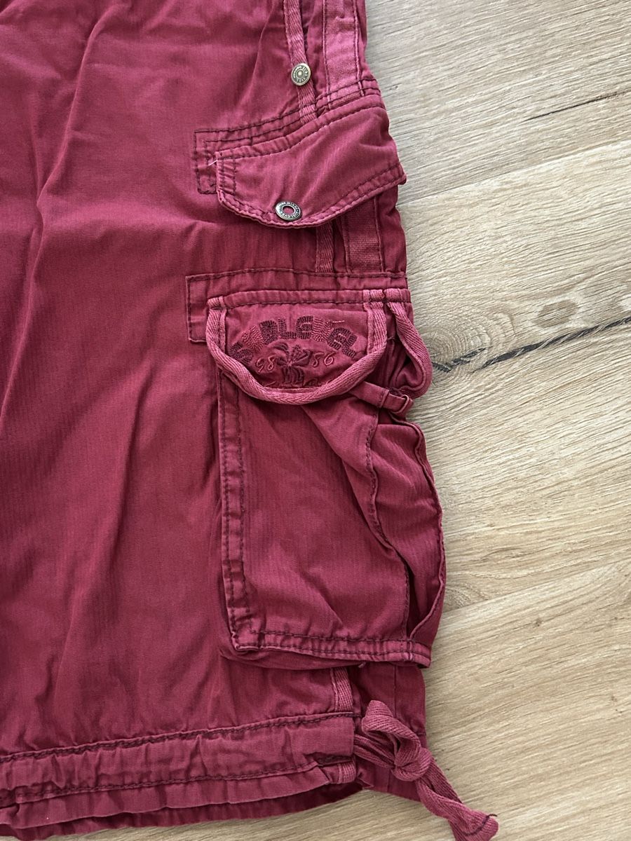 Hosen: Herren Cargo Shorts bordeauxrot Grösse 34                    – Gebraucht aus Wolhusen von eve_m6cg 2