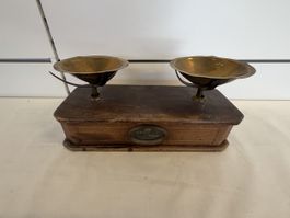 Balance de precision ancienne bois laiton 