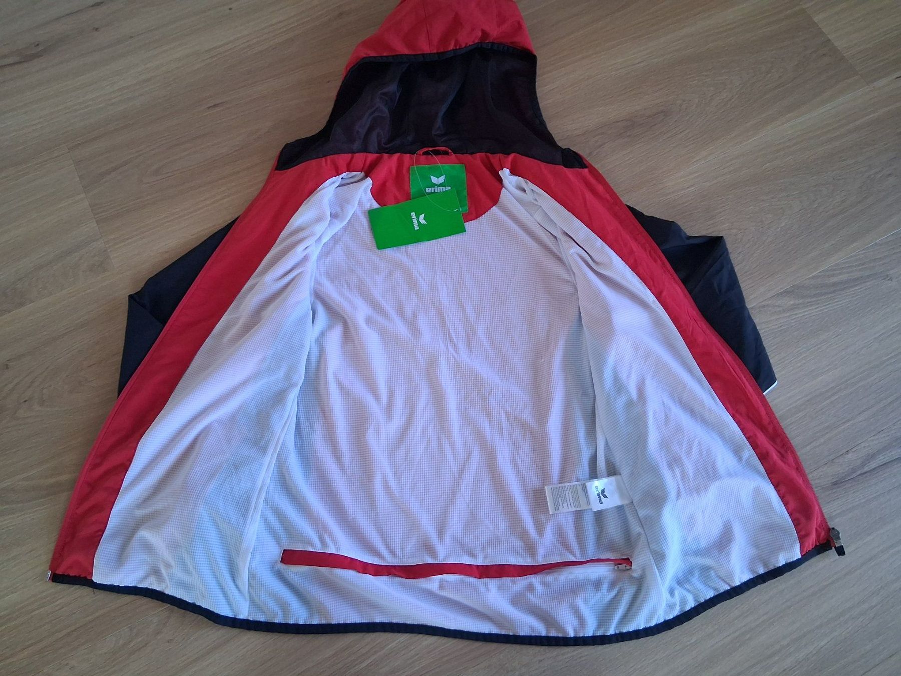 Erima Giacche: Erima Jacke 34 Neu mit Etikett – Nuovo e nell'imballaggio originale da Lengnau AG venduto da Nathi88 2