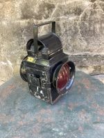 Alte Eisenbahnlaterne schwarz Metall