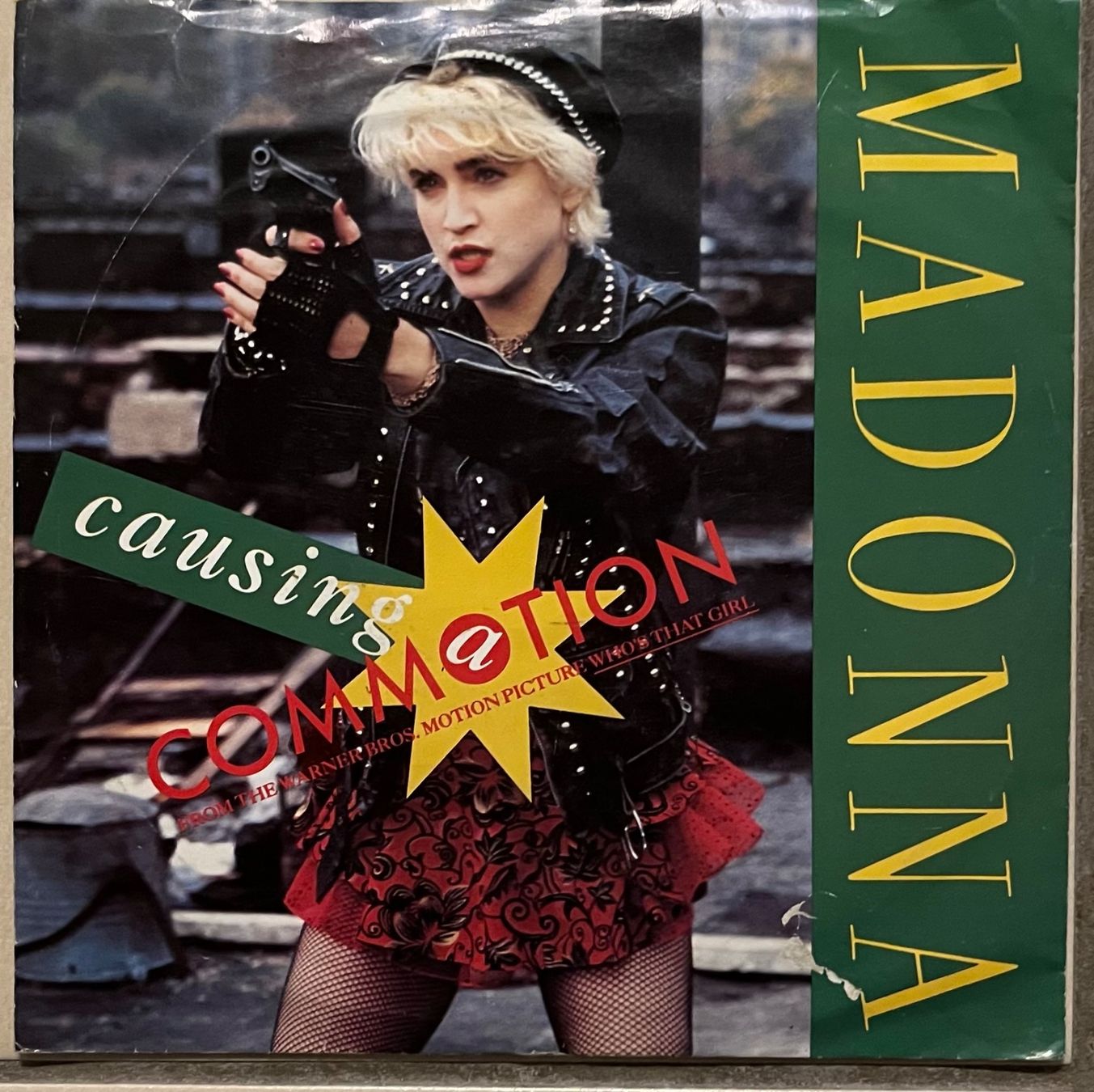 Schallplatten: MADONNA - CAUSING A COMMOTION – Gebraucht aus Bussigny von vinyl-pas-cher