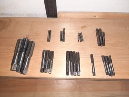 Lot Gewindeschneidbohrer