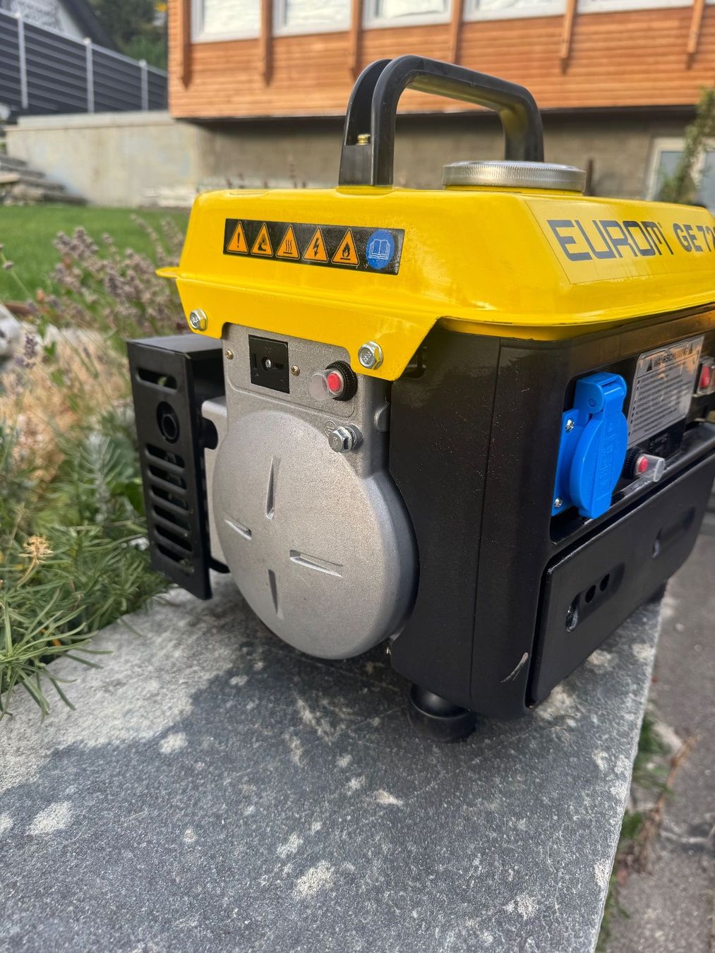 Generatori di corrente: Stromgenerator EUROM GE 720 – Usato da Uetliburg SG venduto da CostaTools 2