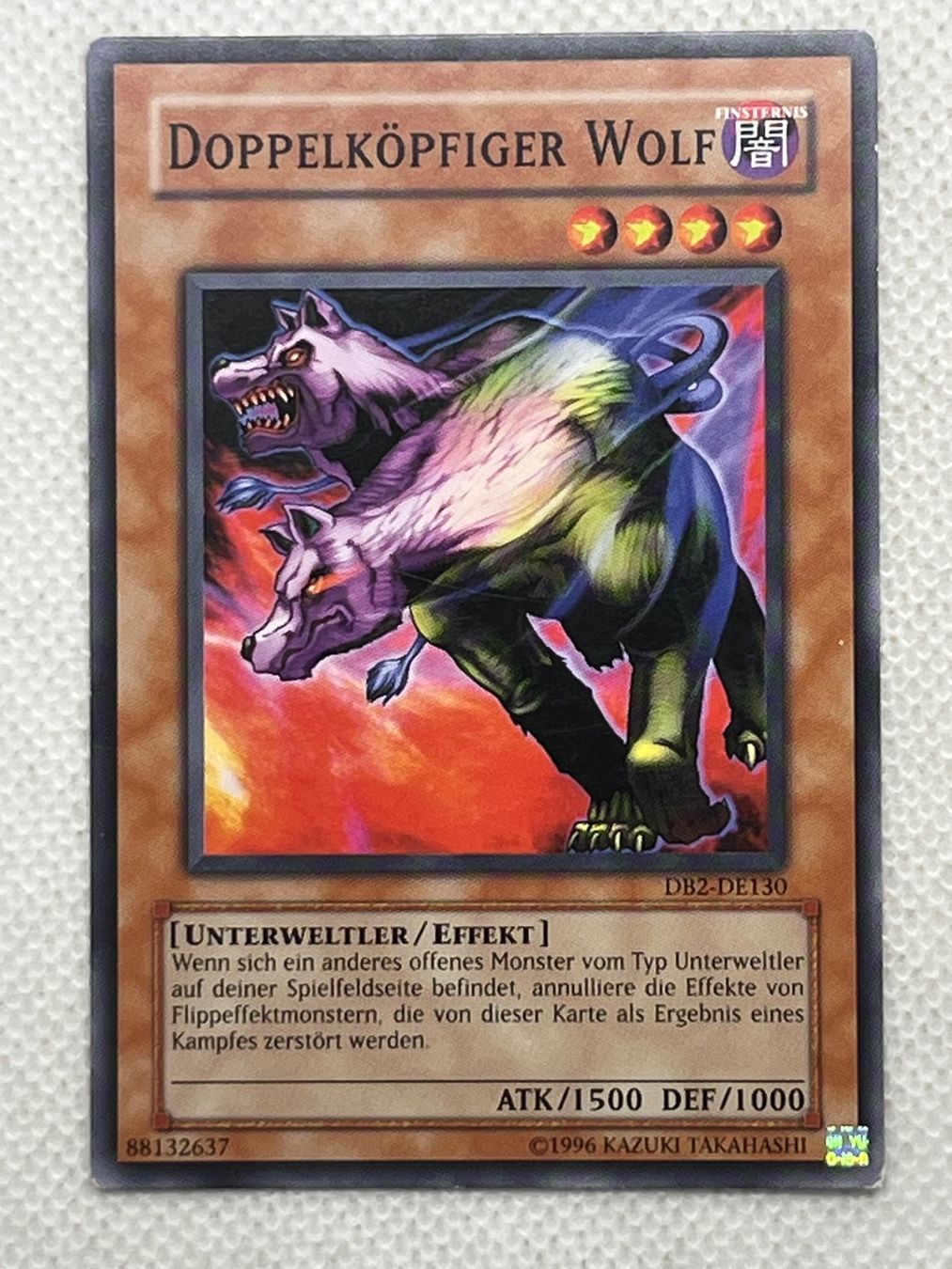 Yugioh Sammelbilder & Trading cards: Yu-Gi-Oh! Doppelköpfiger Wolf DB2-DE130 Deutsch Common – Gebraucht aus Hinterkappelen von Kim1992