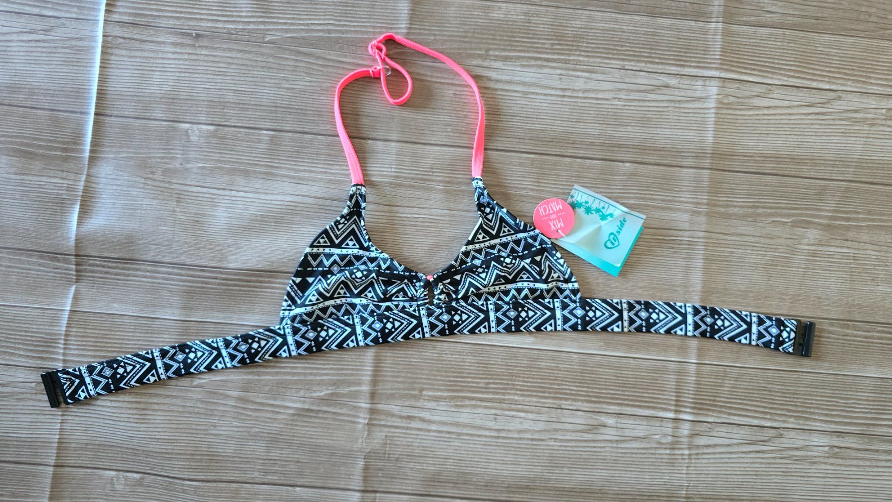 Badekleider & Bikinis: 👧🏻 In Side Bikini-Oberteil - 152 - Ethno-Muster  👙 – Neu (gemäss Beschreibung) aus Thalwil von VitaMini 5