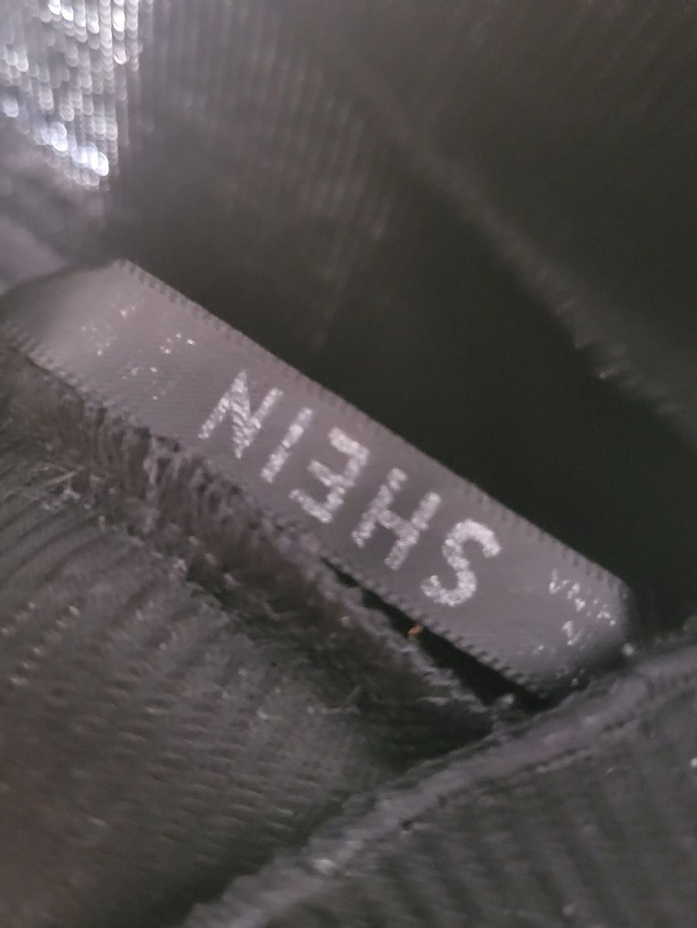 Pulls & Sweat-shirts: pull S – D'occasion à St-Pierre-Clages par _RV 1