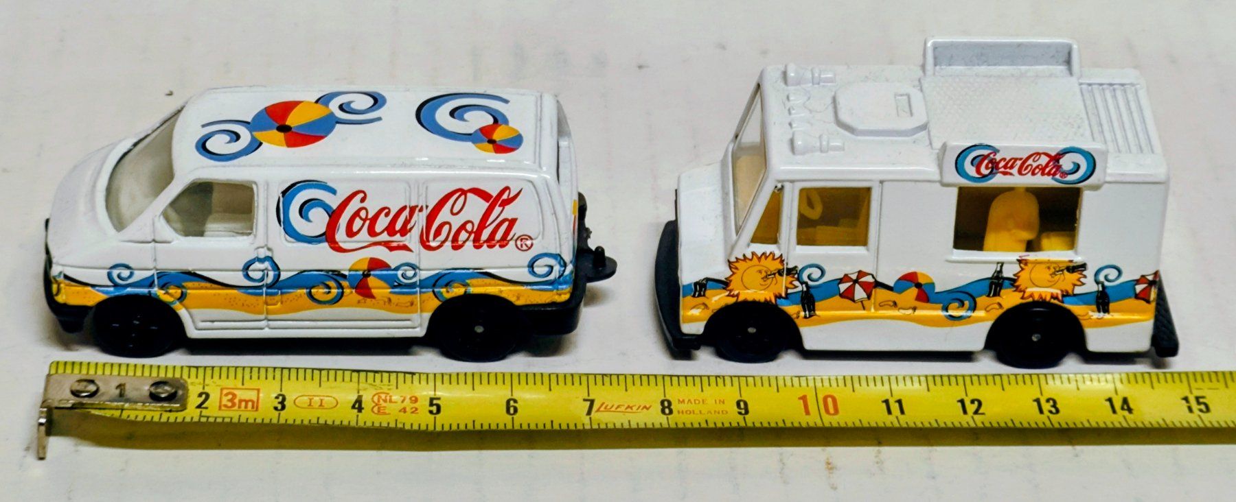 Coca-Cola Voitures modèles: 2 Coca-Cola Auto – D'occasion à Pfäffikon ZH par Colacity