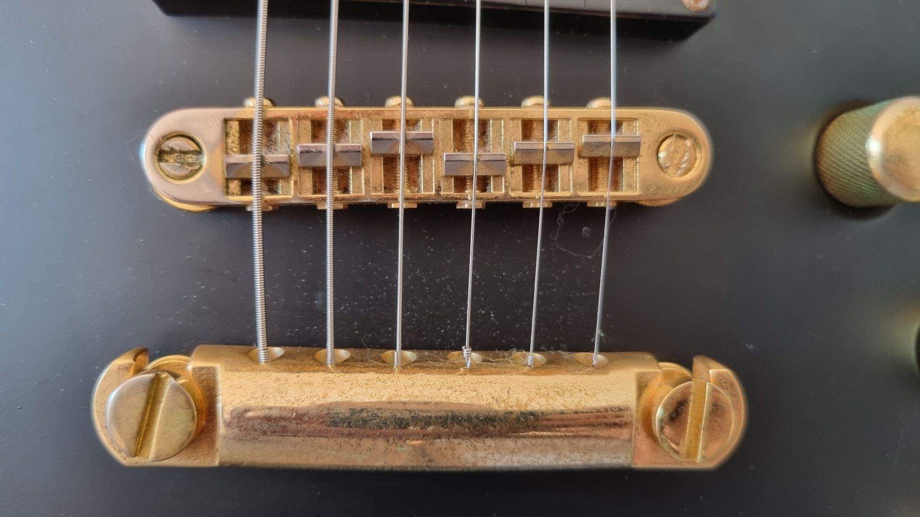 Esp Musikinstrumente: ESP LTD EC-1000 mit EMG JH "Het Set" – Gebraucht aus Uster von  1