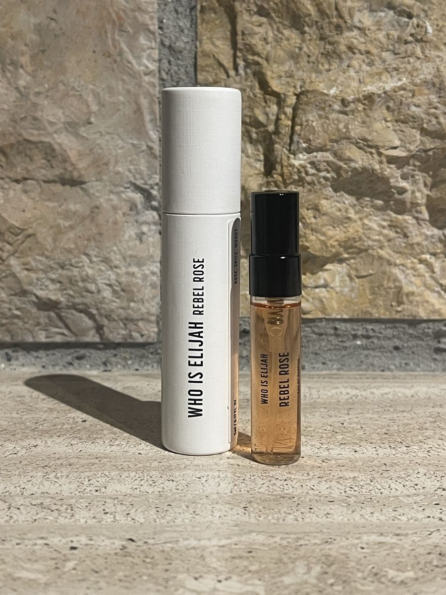 Profumi & Eau de Toilette: Who is Elijah - Rebel Rose, 5ml – Nuovo (secondo la descrizione) da Oberdorf BL venduto da Fiomina1