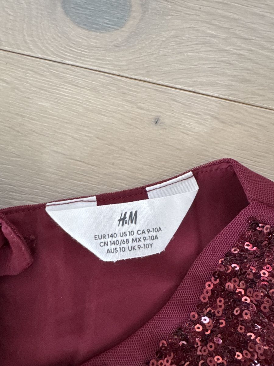 H&M Kleider & Röcke: H&M Fesstagskleid 140 cm – Neu (gemäss Beschreibung) aus Wallisellen von Nataschab0 2