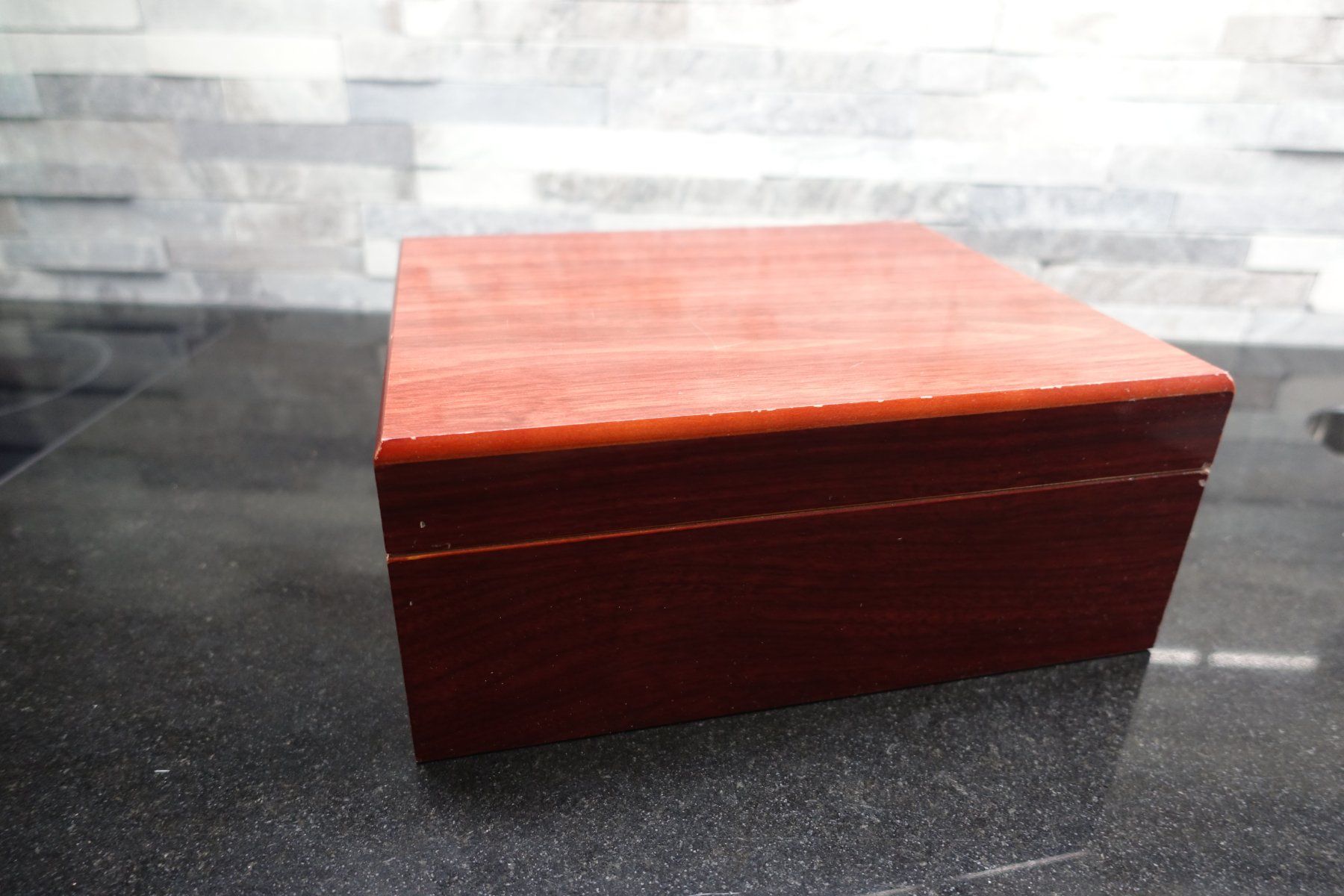 Humidor per sigari: Humidor – Usato da Belp venduto da Mazarron58