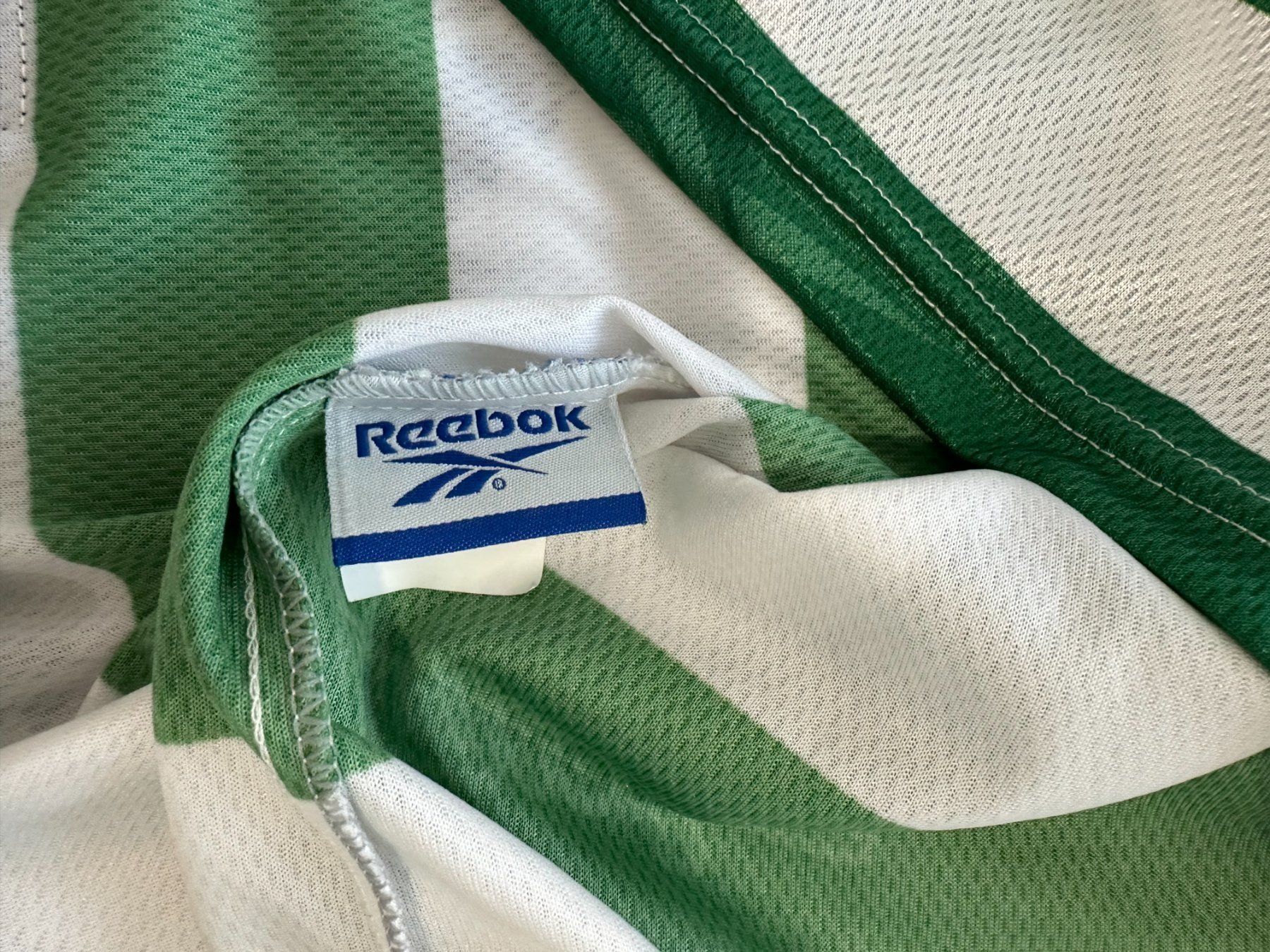 Reebok Canottiere & Pantaloni: Maillot Sporting CP 1998/1999 S – Usato da Lausanne venduto da PeixotoBruno 3