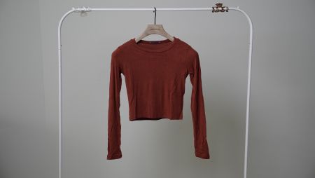 Zara cropped Shirt Longsleeve orange Woman Damen T-Shirt