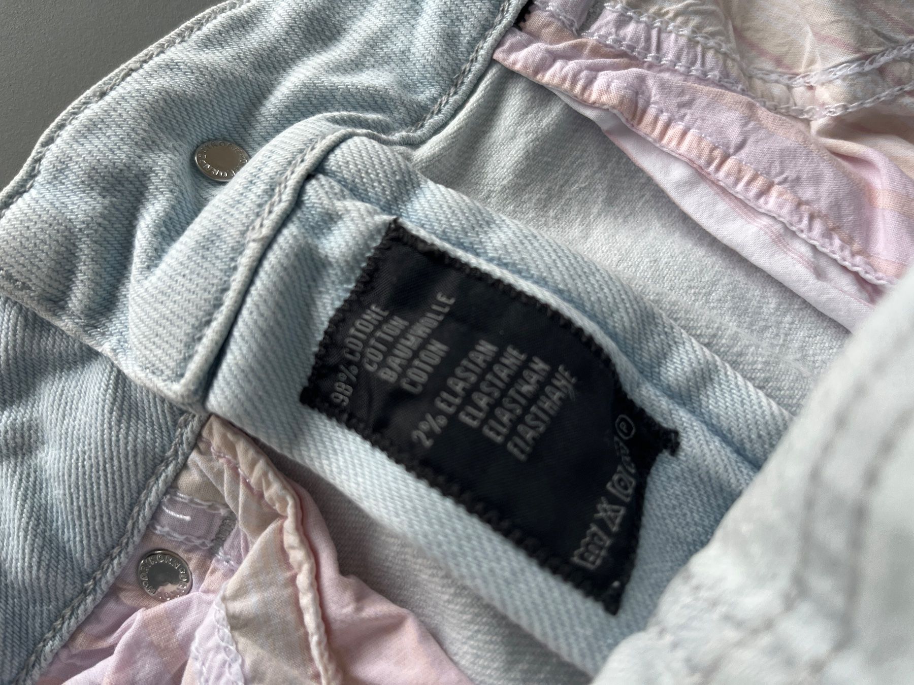 Drykorn Pantaloni: Drykorn Shorts 27 – Usato da Rossrüti venduto da Piccola7 1