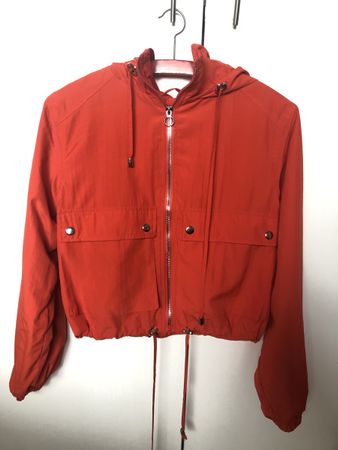 rote leichte Jacke von Pull and Bear Gr. XS
