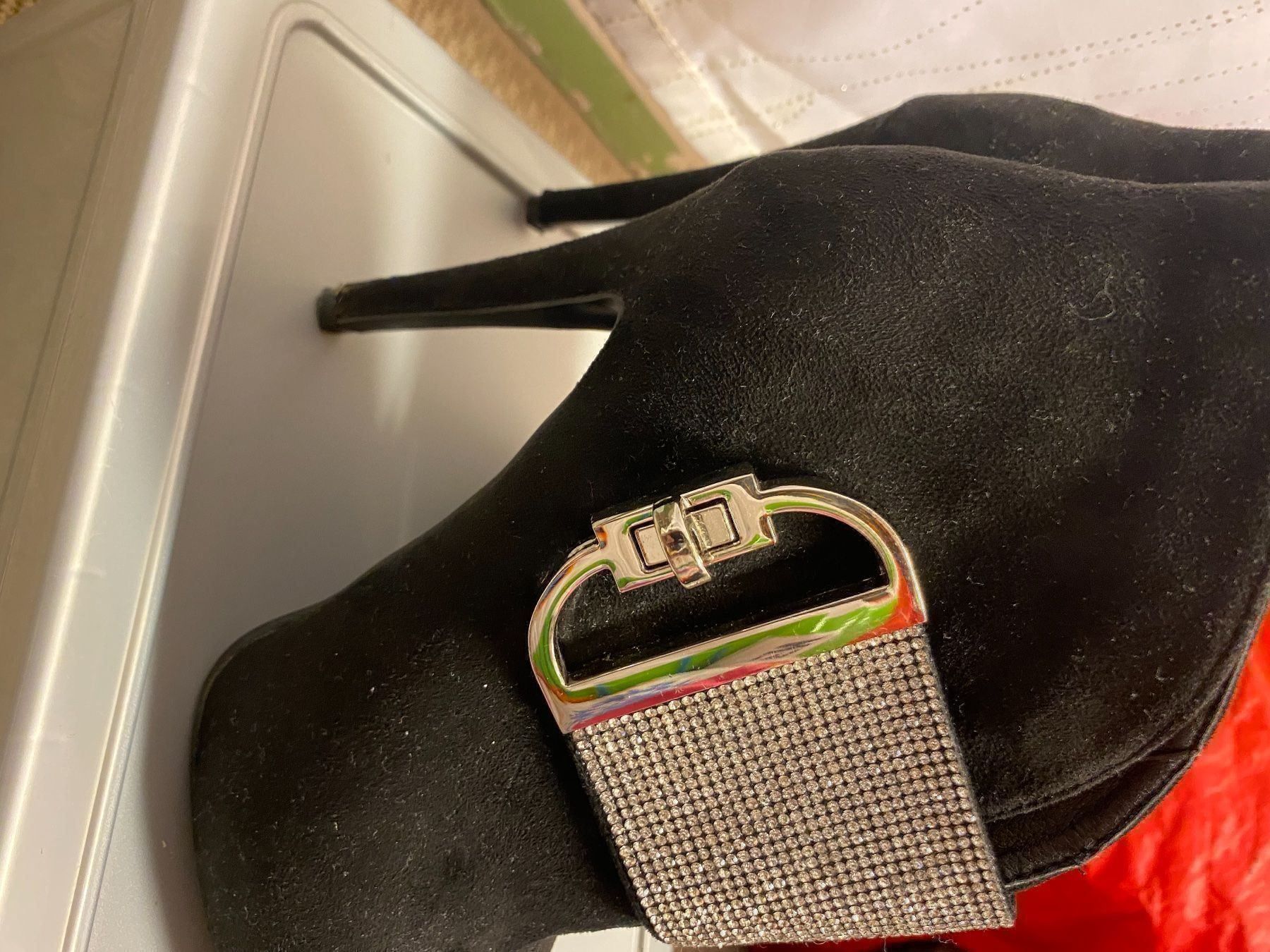 Damenschuhe: Abend Stiefeletten gr.38 – Gebraucht aus Pfungen von Outlet64 1
