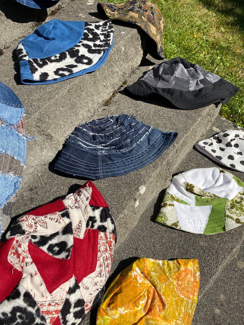 Chapeaux, bonnets & casquettes: Stylischer Jeans Hut Bucket Hat Einheitsgrösse Sommerhut – Neuf avec emballage d'origine à lommis par inf_thv8 5
