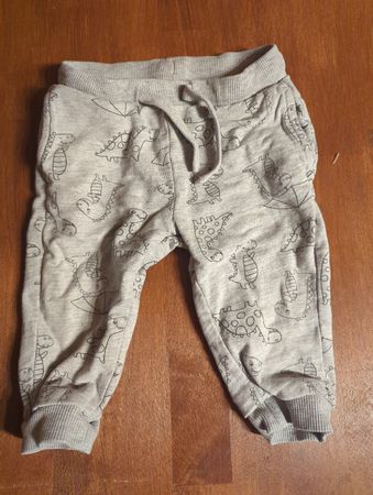 Manor Baby Hose mit Dino Print, Grösse 74, Top Zustand
